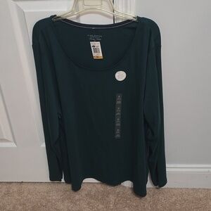 NWT Charter Club top